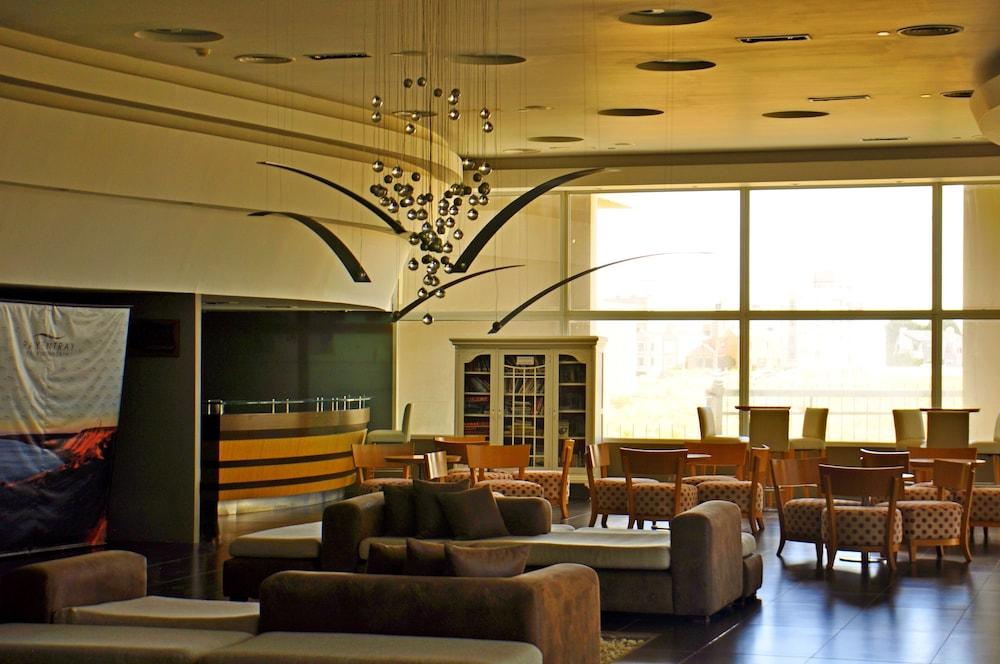 Rayentray Grand Hotel Puerto Madryn Exterior foto